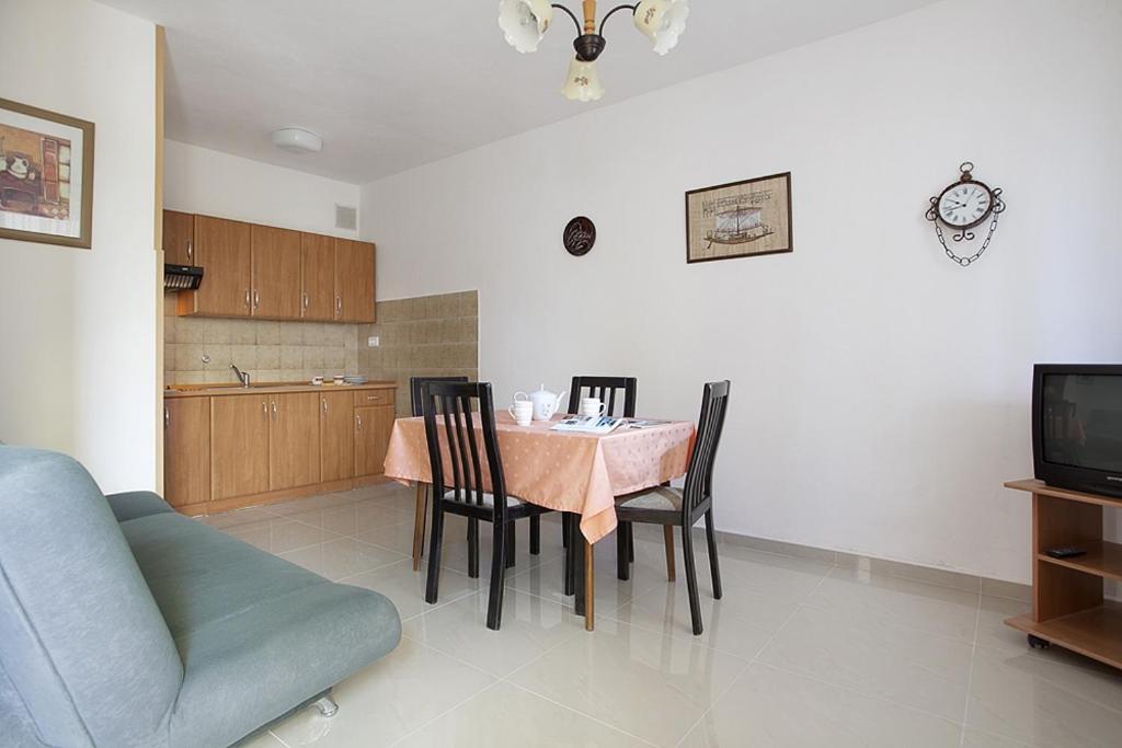 Apartments With A Parking Space Rabac, Labin - 7622 Zewnętrze zdjęcie